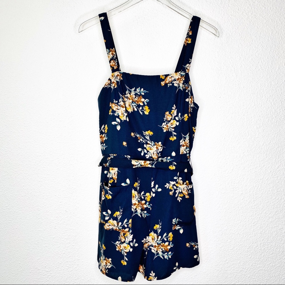 Xhiliration Floral Romper - Picture 1 of 5